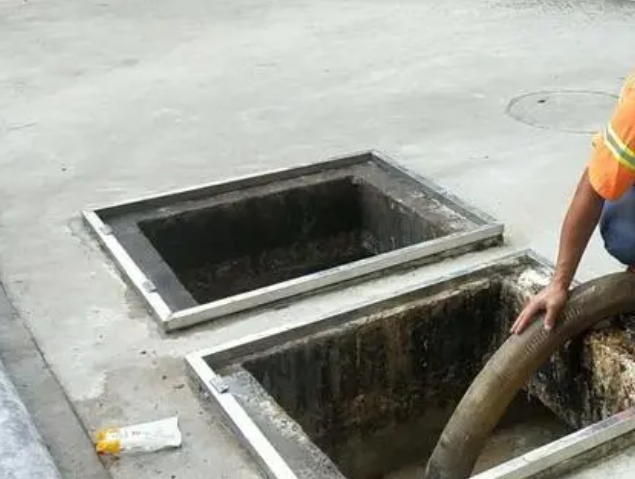民众化粪池清理